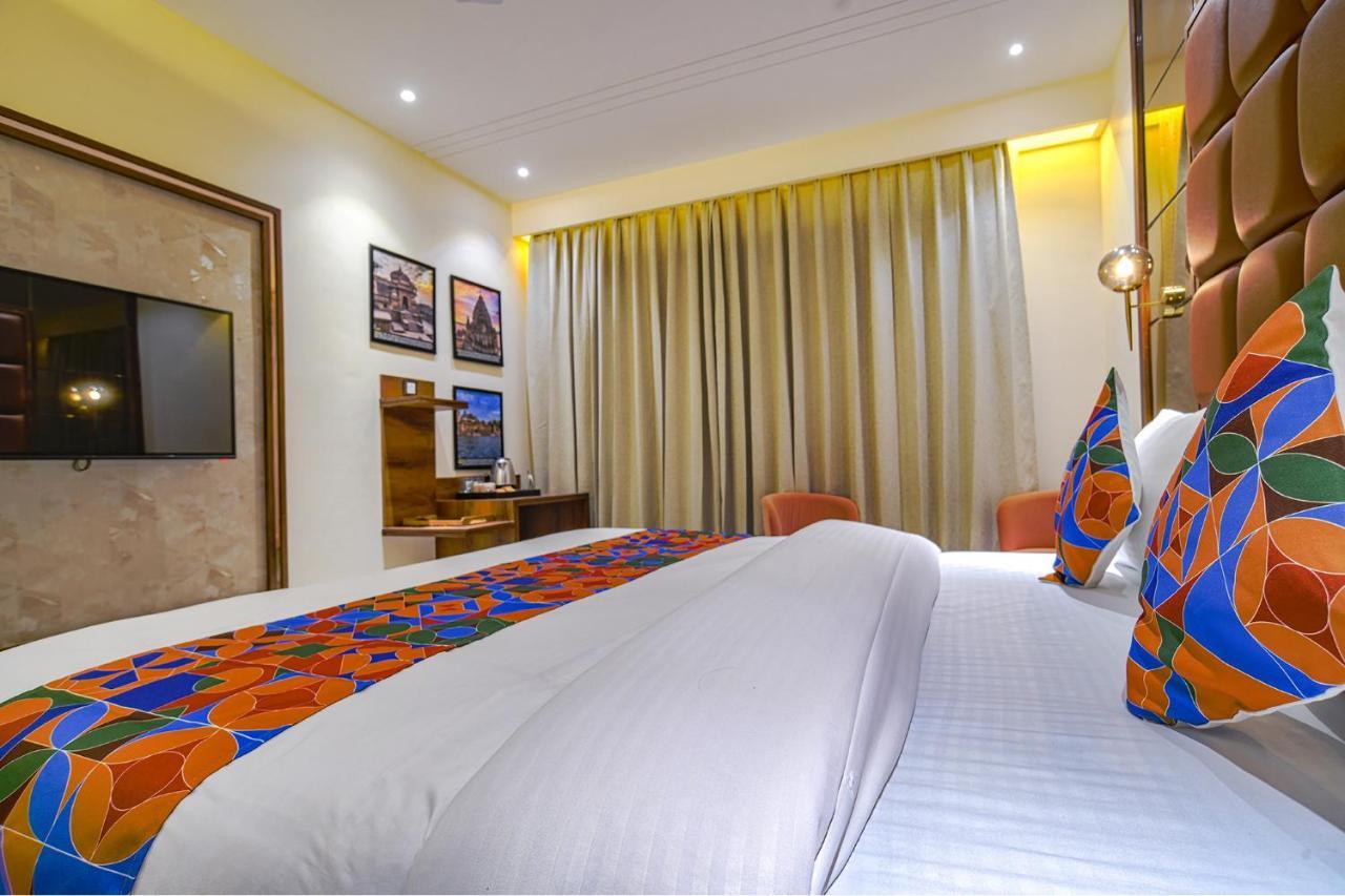 Fabhotel Benchmark Indore Exterior photo